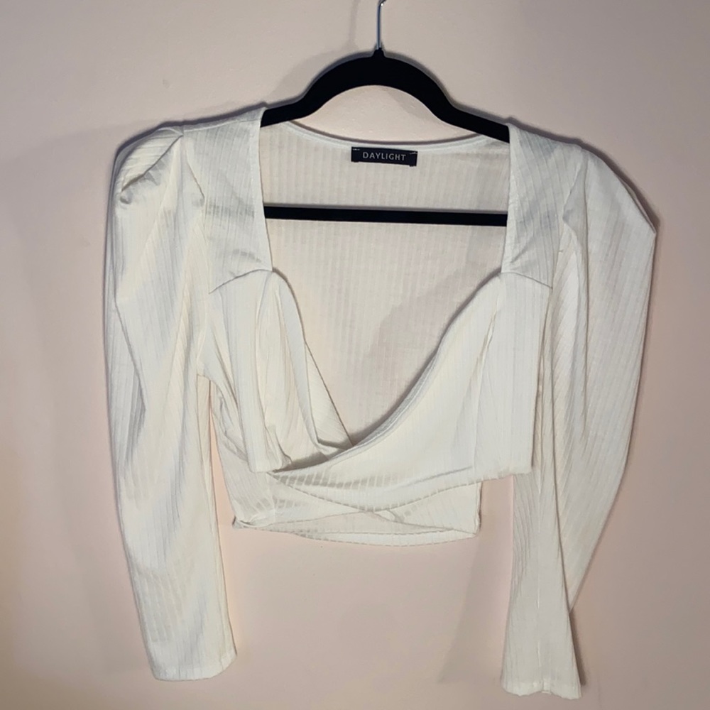 WHITE LONG SLEEVE CROP TOP - MEDIUM - WORN ONCE